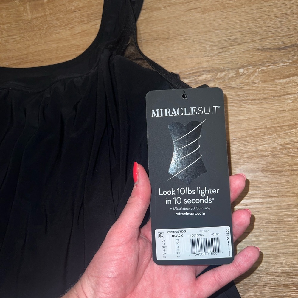 Miraclesuit | Miraclesuit DD-Cup Ursula Tankini Top - Picture 3 of 7